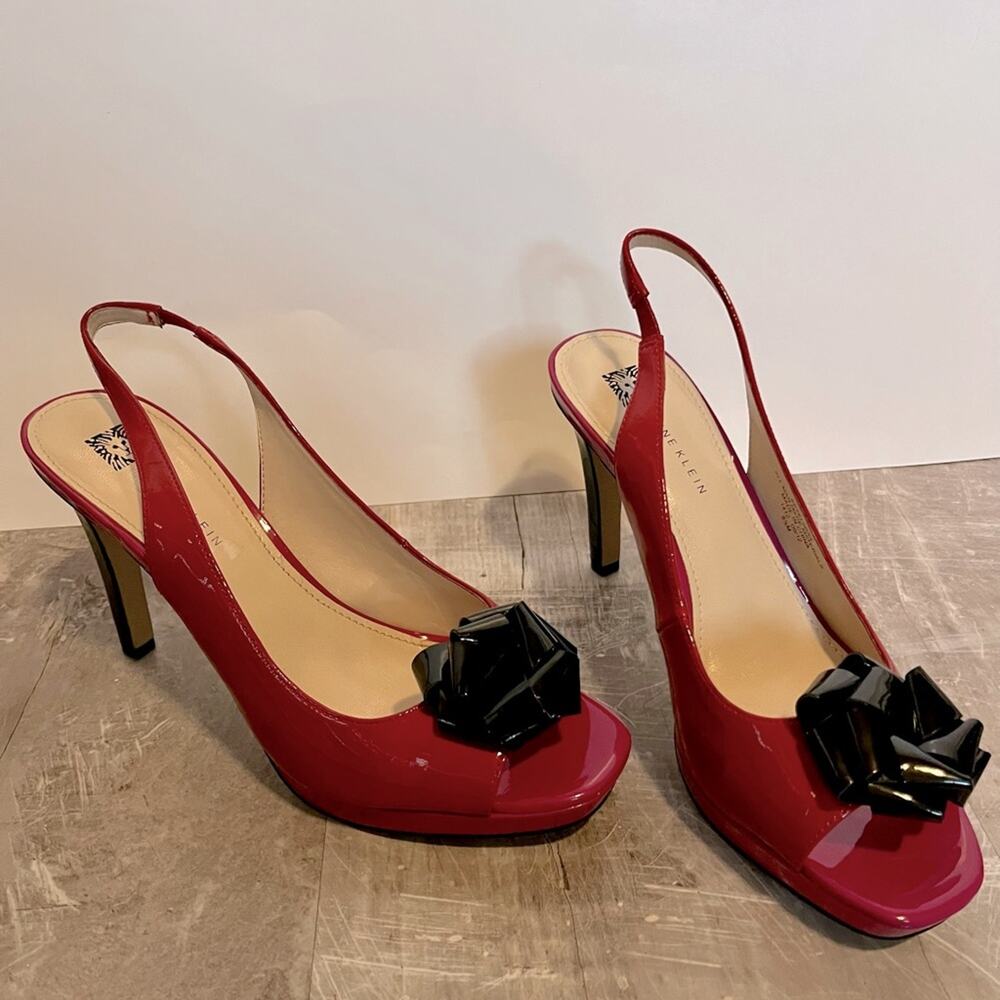 NWT Anne Klein black, fuchsia, red bow slingback heels, size 8.5